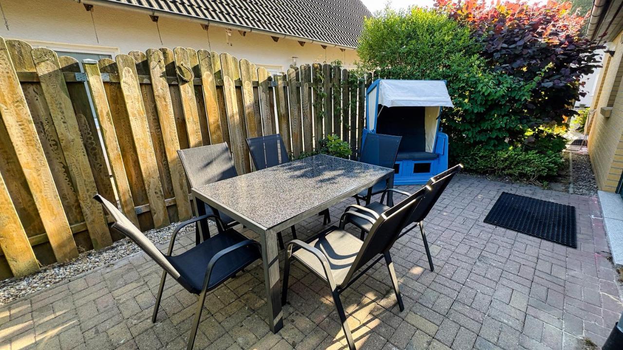 Ferienhaus Zum Findling Гьорен Екстериор снимка