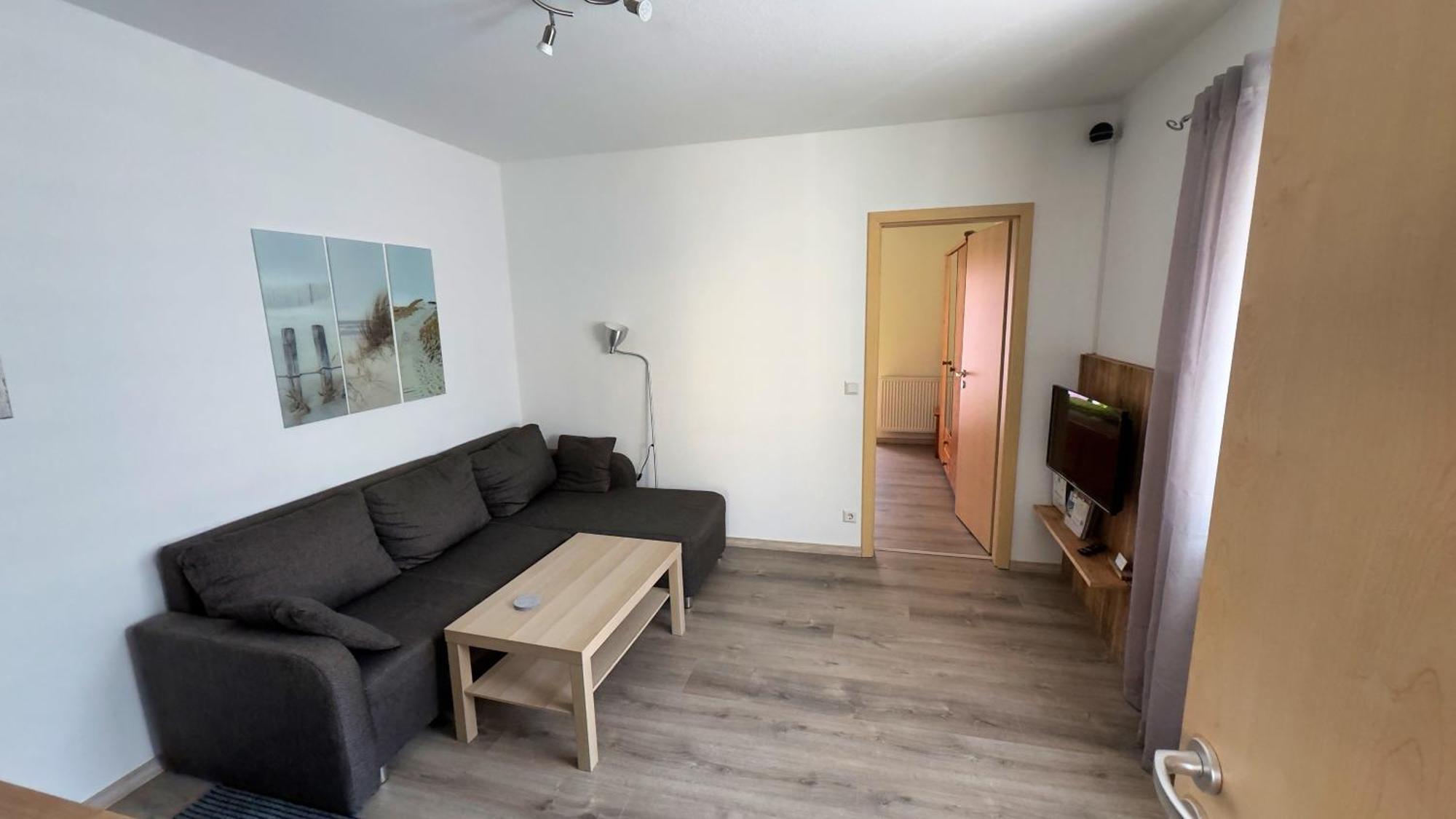 Ferienhaus Zum Findling Гьорен Екстериор снимка