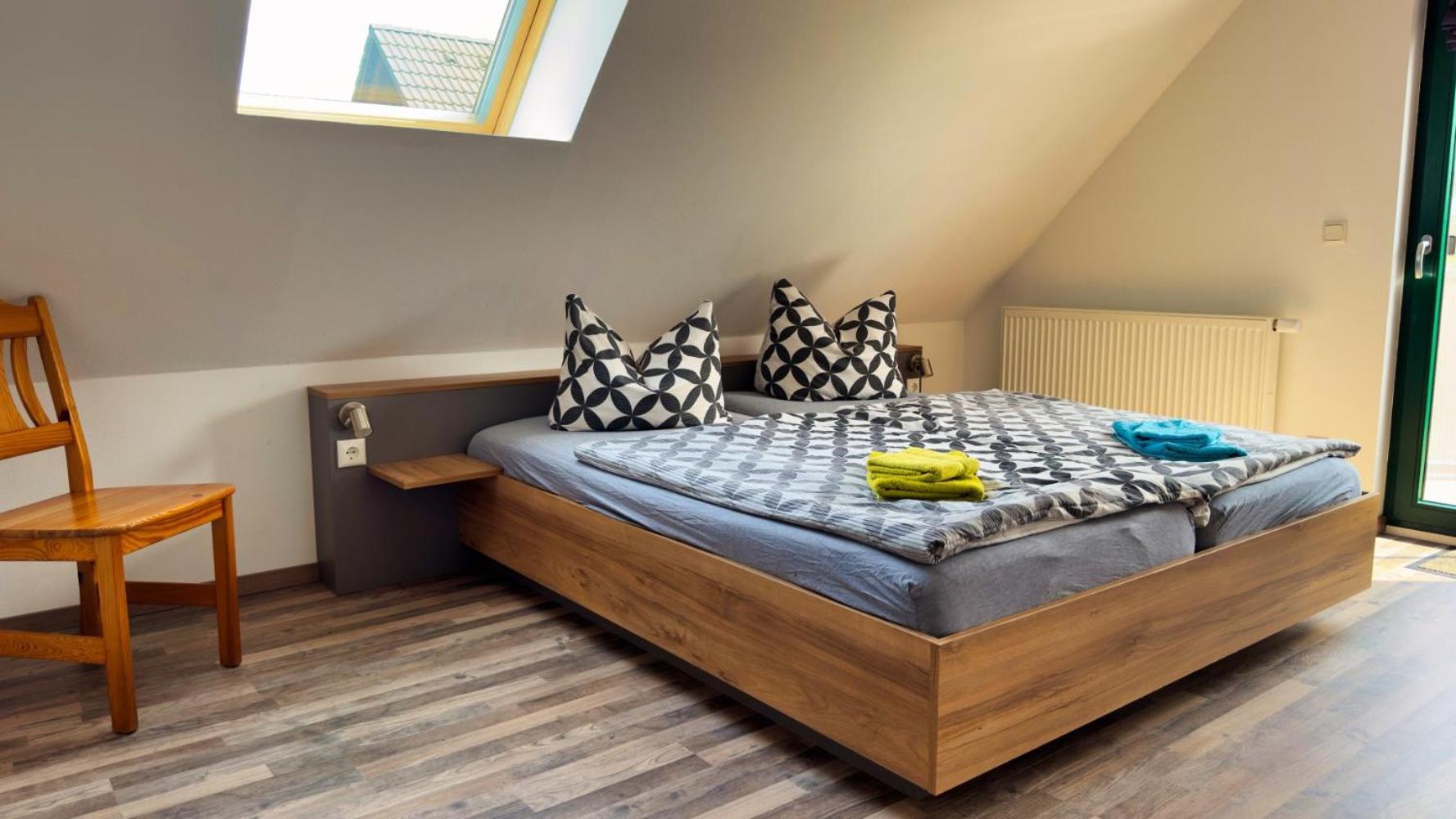 Ferienhaus Zum Findling Гьорен Екстериор снимка